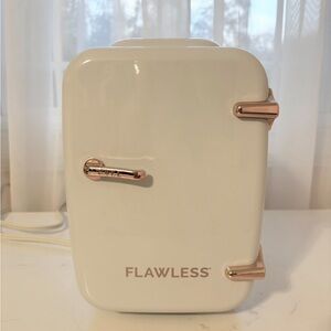 Flawless Beauty Mini Fridge - White and Rose Gold
